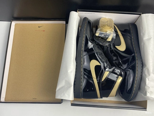 Bmlin shoes Retro 555088- 3771 Black Metallic Jordan1 Gold DailyWear 1015